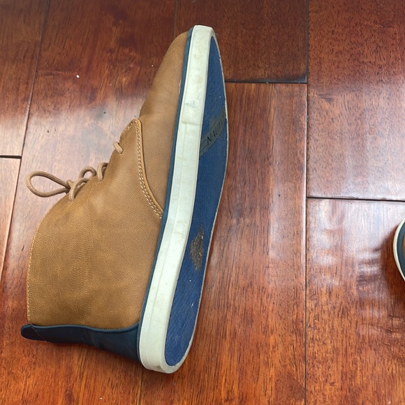 Nautical - Picture 2 of 5